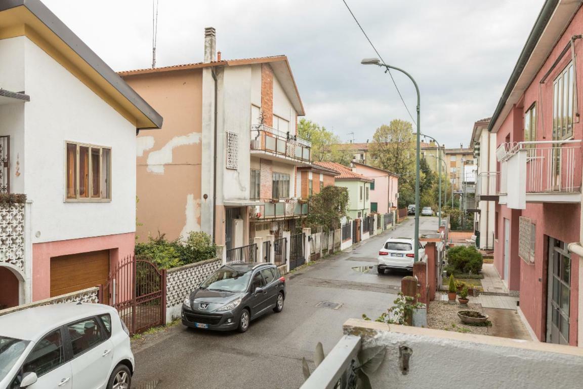 Nice Cozy Apartment In The Mainland Of Venice Mestre Buitenkant foto